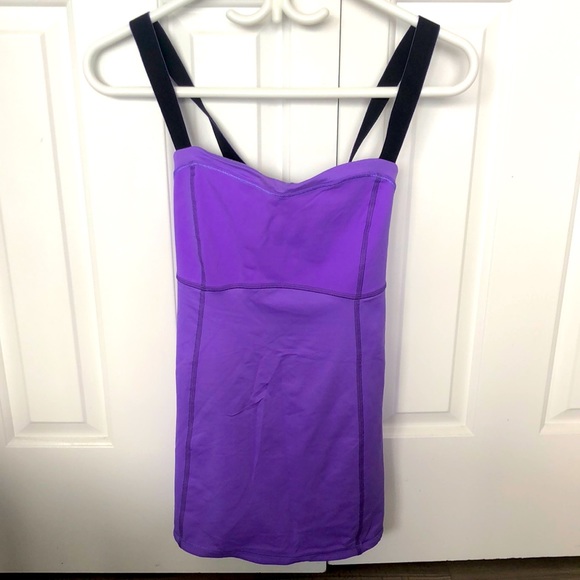 Purple lululemon workout top - Picture 1 of 5